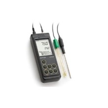 Taşınabilir su geçirmez pH / Sıcaklık Metre