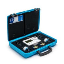 Free Chlorine Portable Photometer with CAL Check - kit including carrying case and CAL Check standards