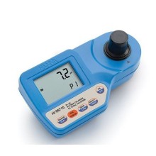 pH, Free and Total Chlorine Portable Photometer with CAL Check - kit including carrying case and CAL Check standards